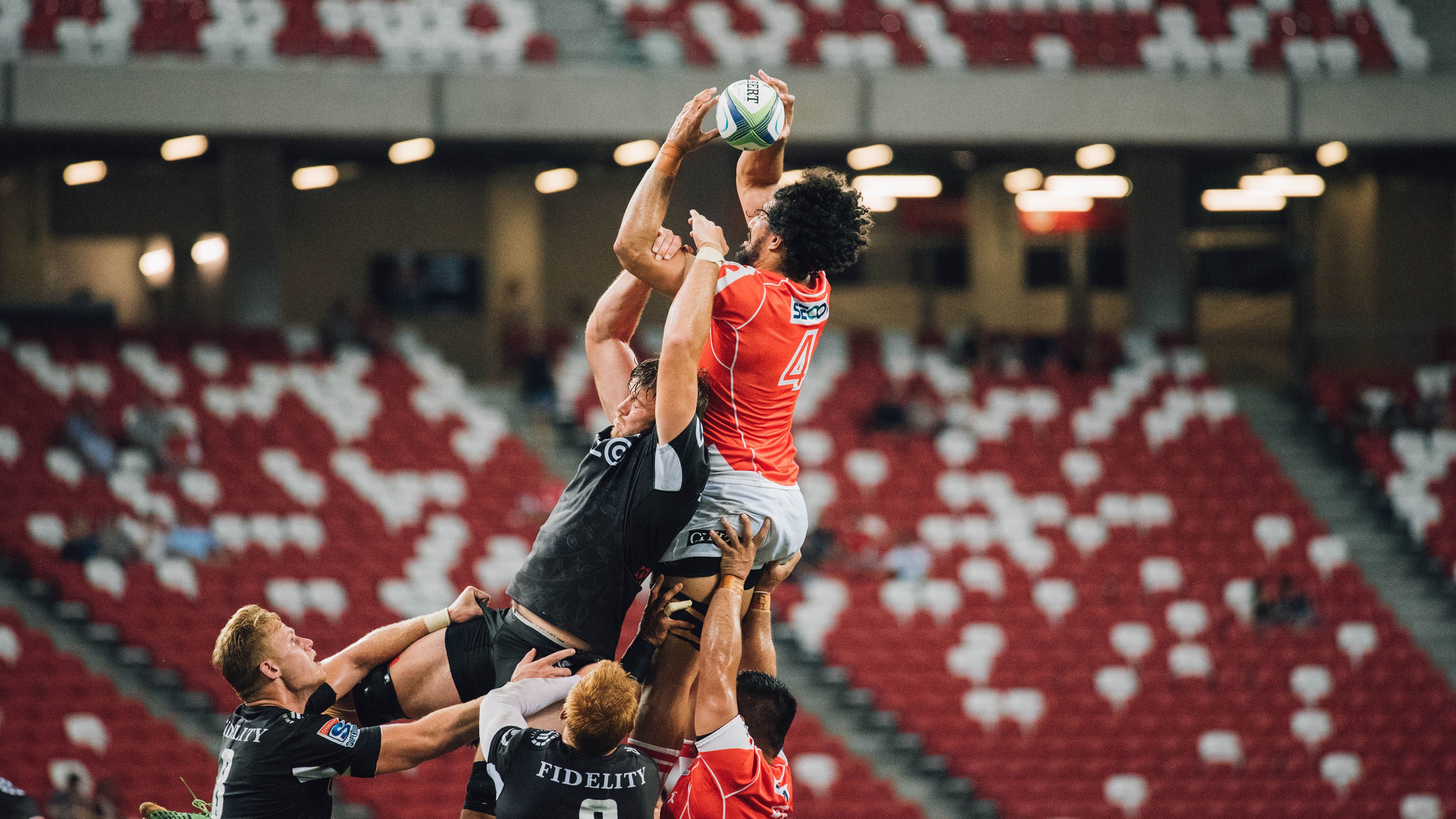 费德勒迎来三赛季高光表现，RNG球迷沸腾！